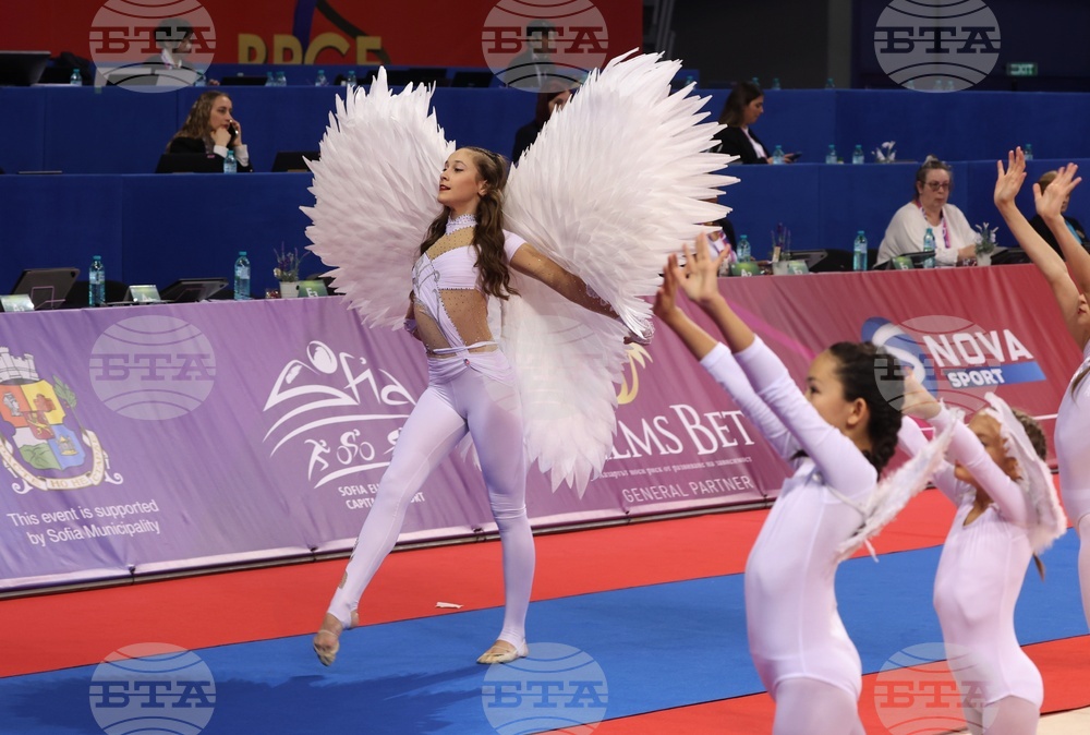 Световна купа по художествена гимнастика - откриване