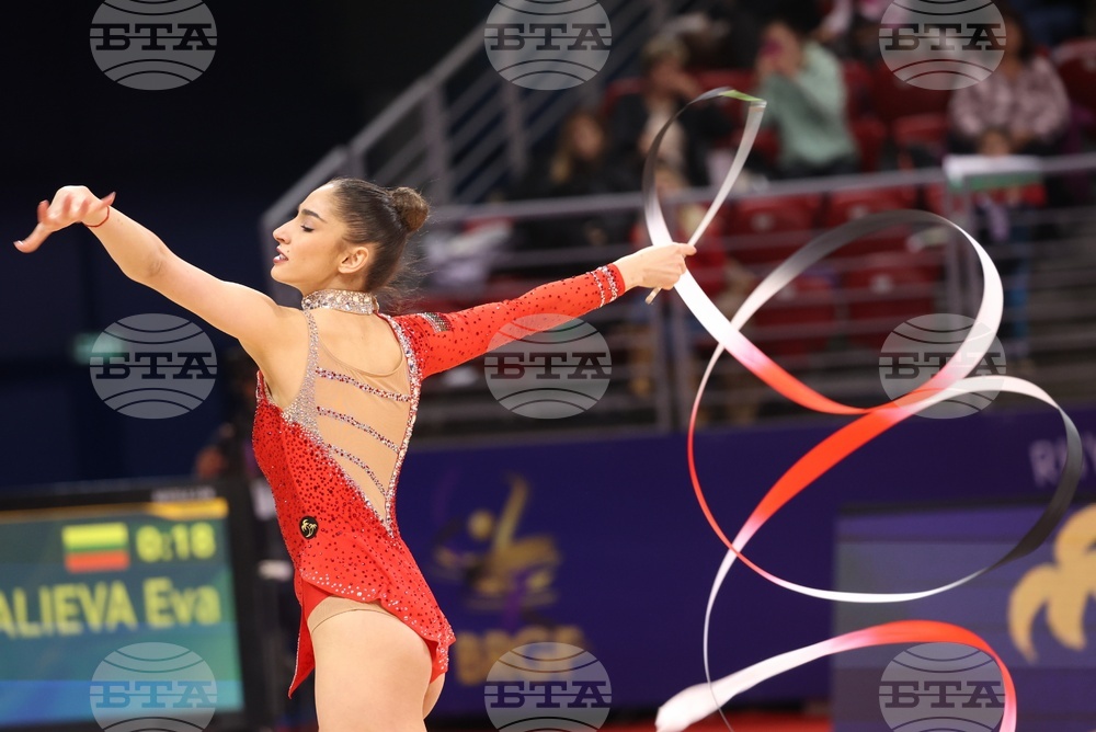 Световна купа по художествена гимнастика - Ева Брезалиева