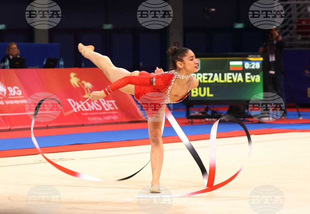 Световна купа по художествена гимнастика - Ева Брезалиева