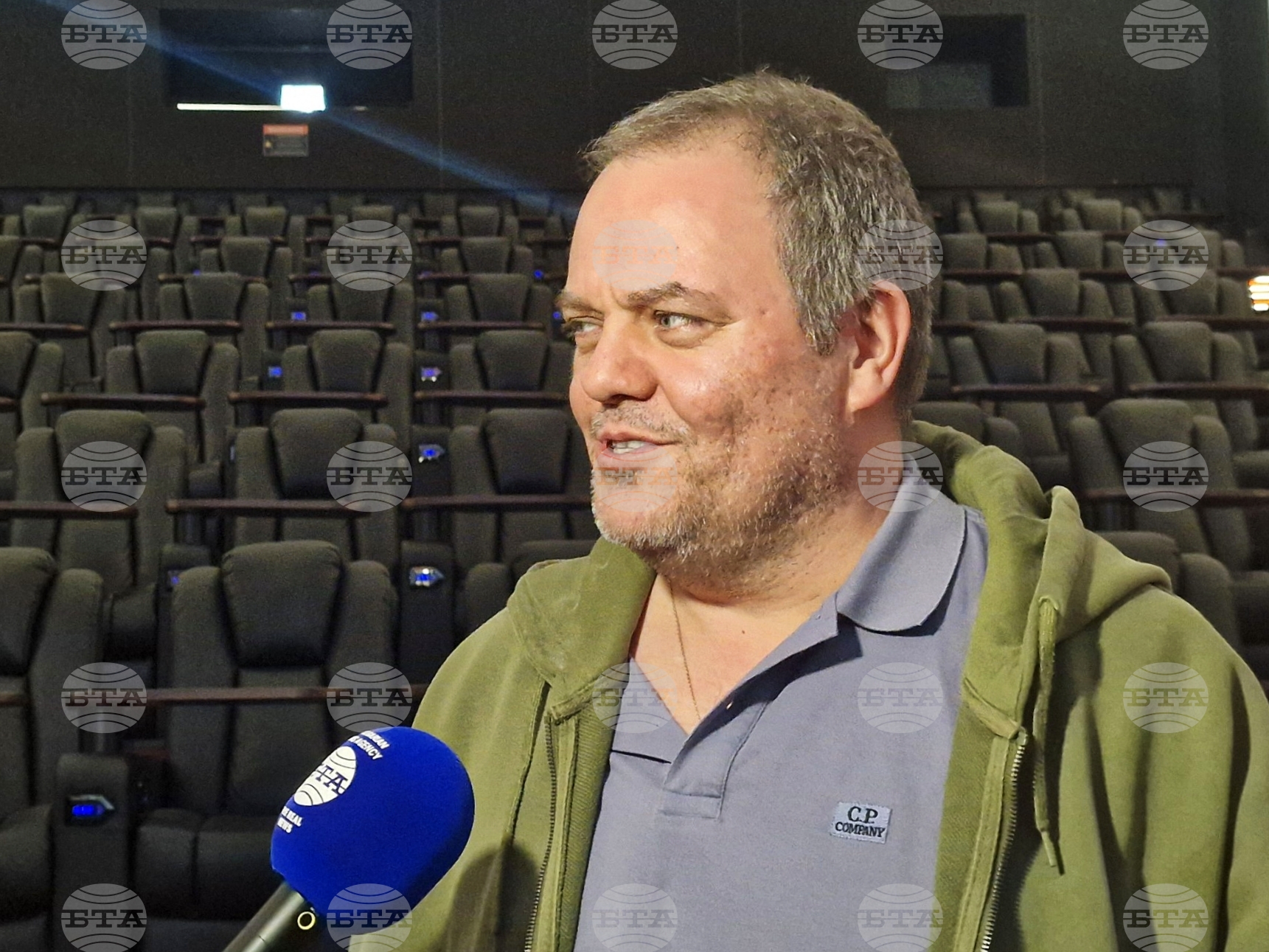 „Пакет „Вечност“ от абсурда на реалността, в която живеем