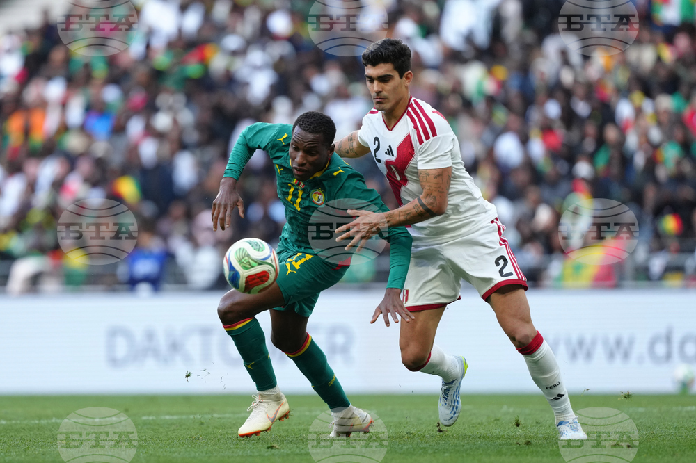 Senegal Peru Soccer