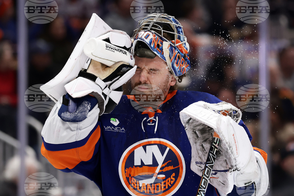 Panthers Islanders Hockey