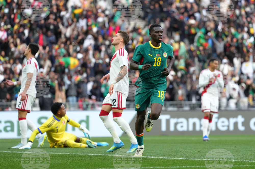 Senegal Peru Soccer