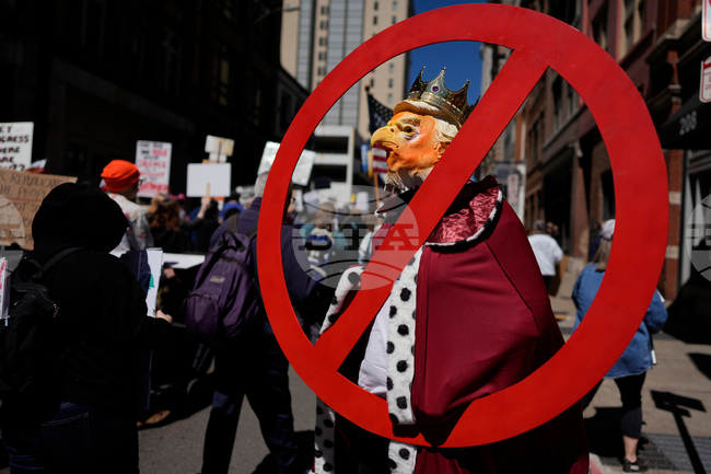 APTOPIX No Kings Protest Tennessee