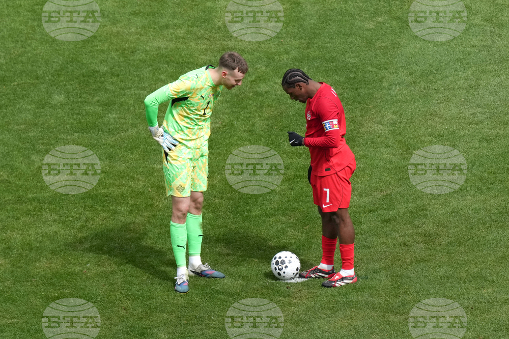 Canada Iceland Soccer