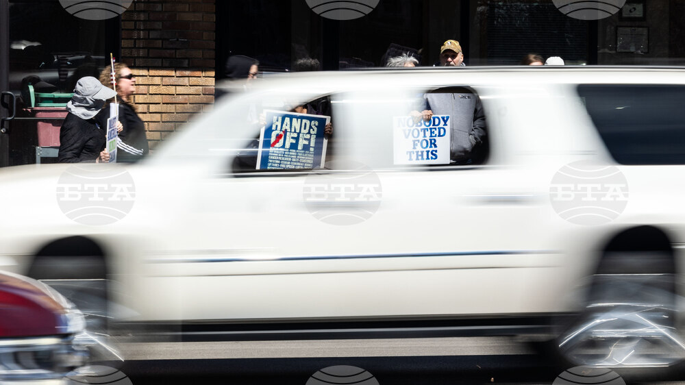 APTOPIX No Kings Protest Nebraka