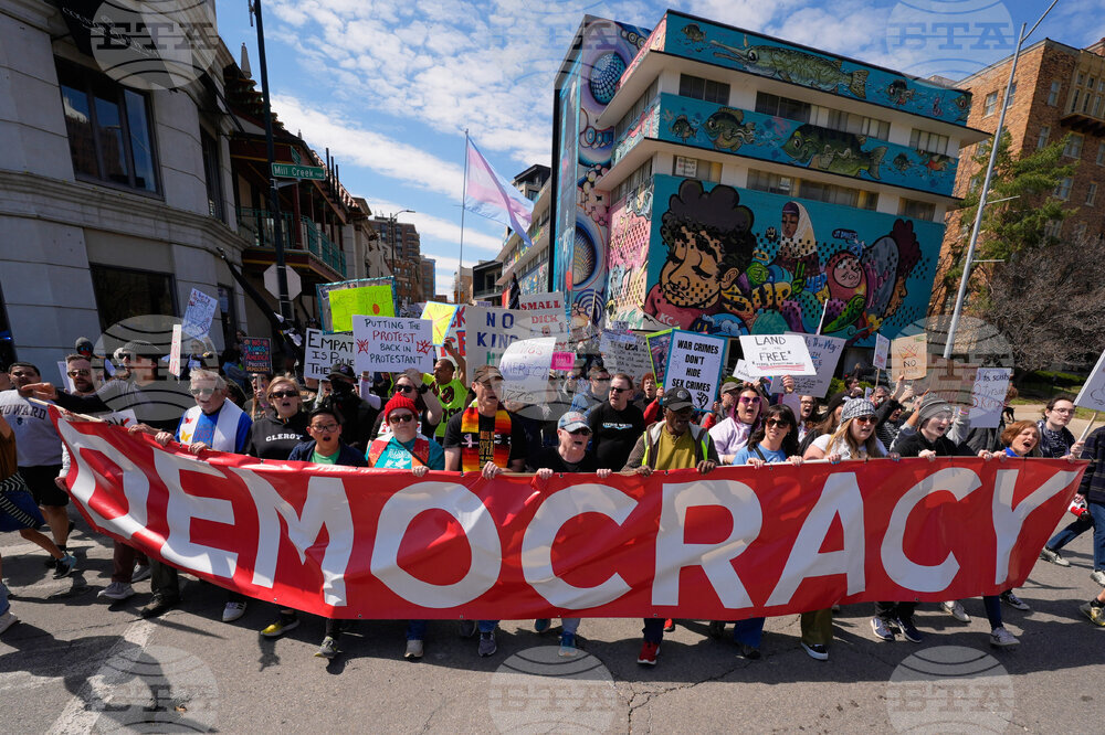 APTOPIX No Kings Protest Missouri