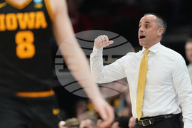 NCAA Iowa Illinois Basketball
