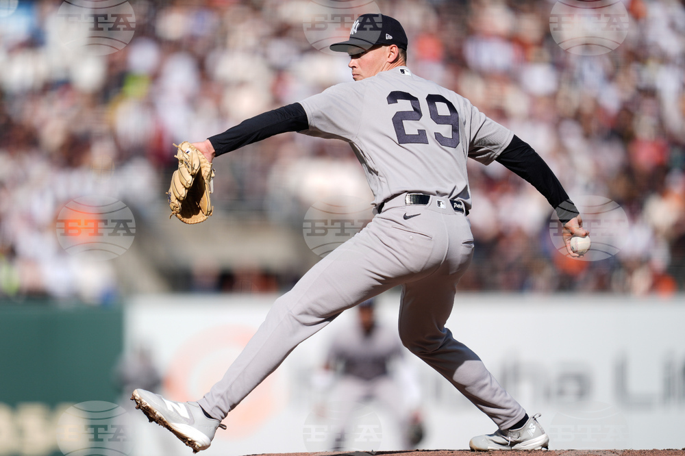 Yankees Giants Baseball