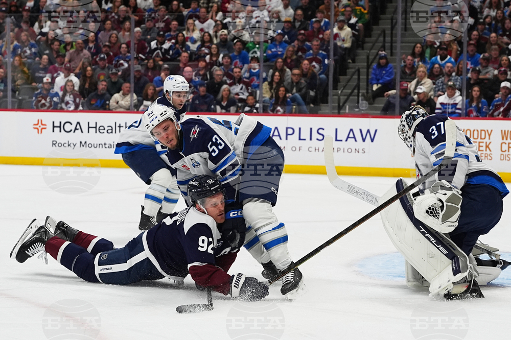 Jets Avalanche Hockey