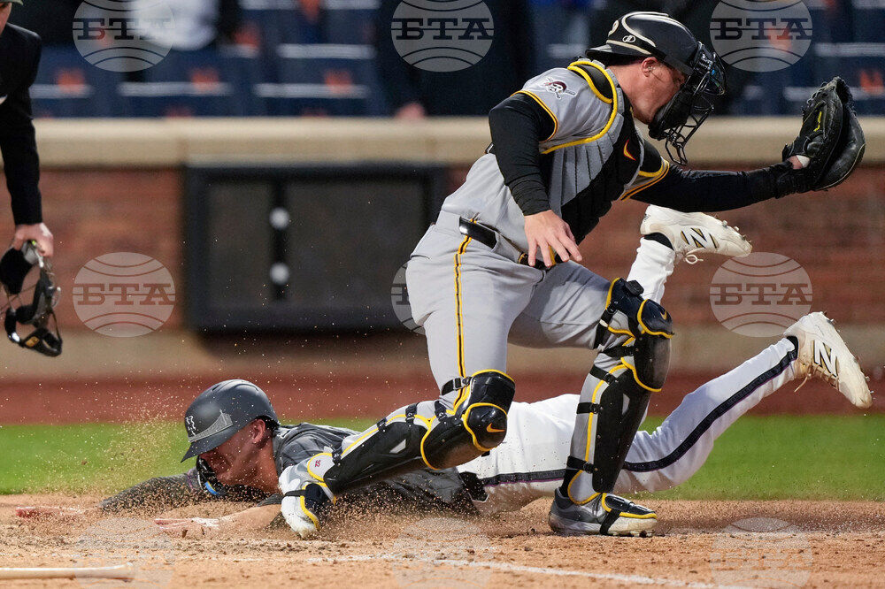 Pirates Mets Baseball