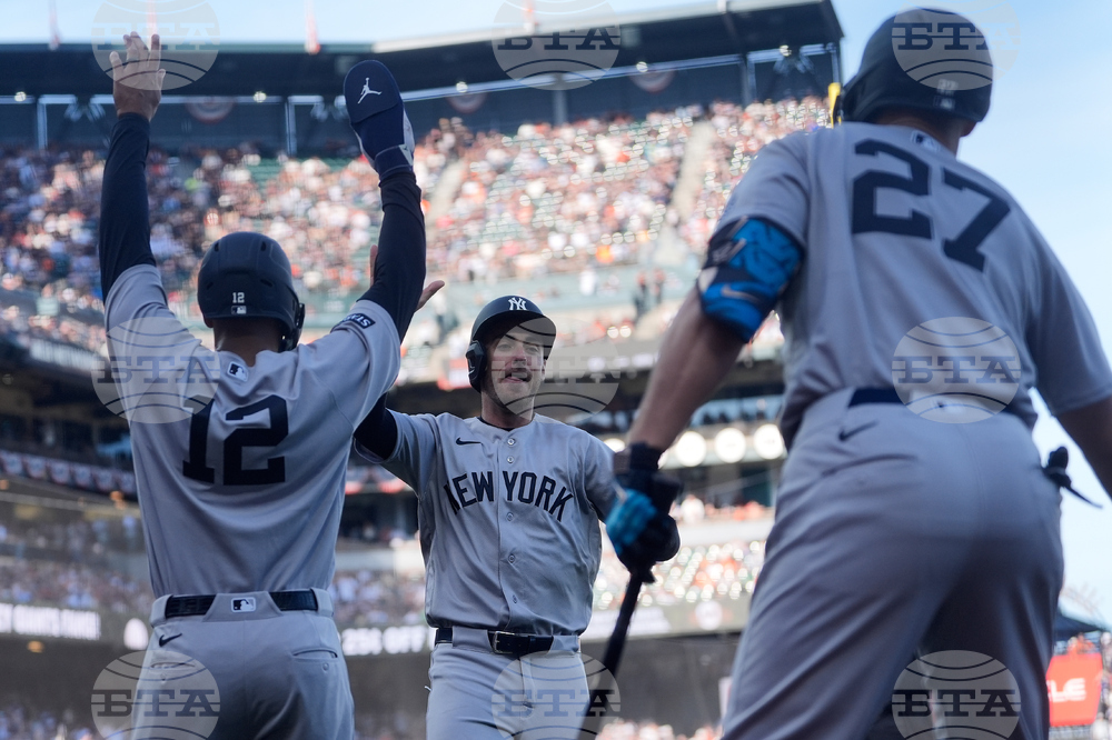 Yankees Giants Baseball