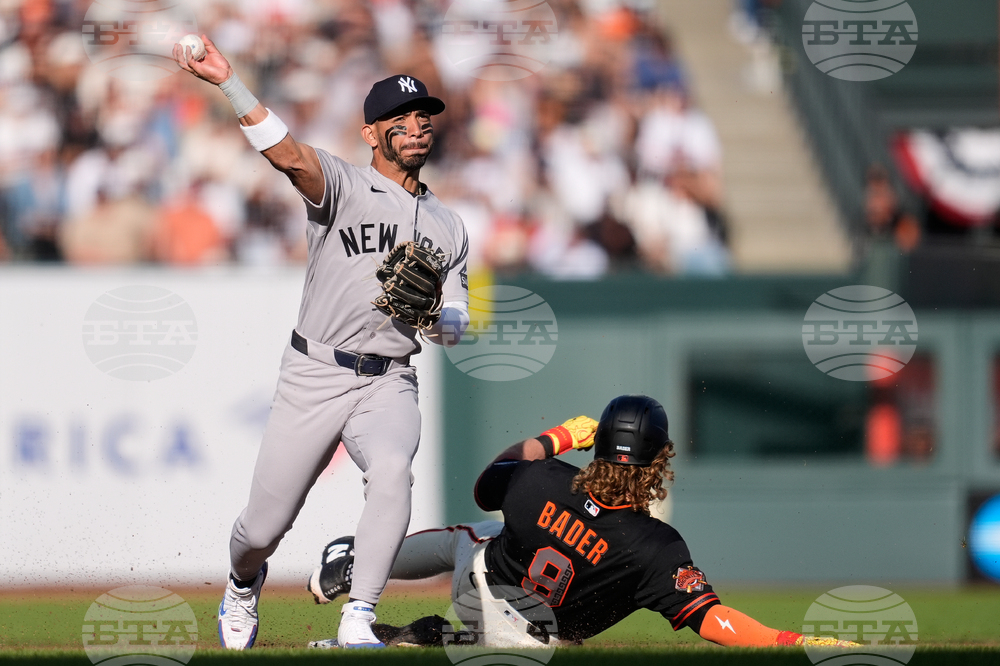 Yankees Giants Baseball