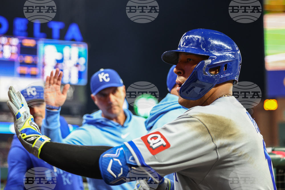 Royals Braves Baseball