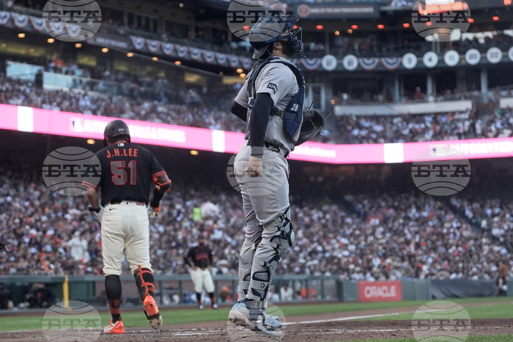 Yankees Giants Baseball