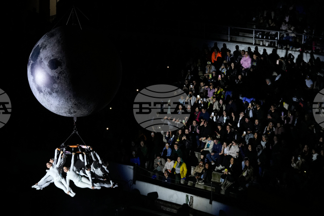 APTOPIX Colombia Fine Arts