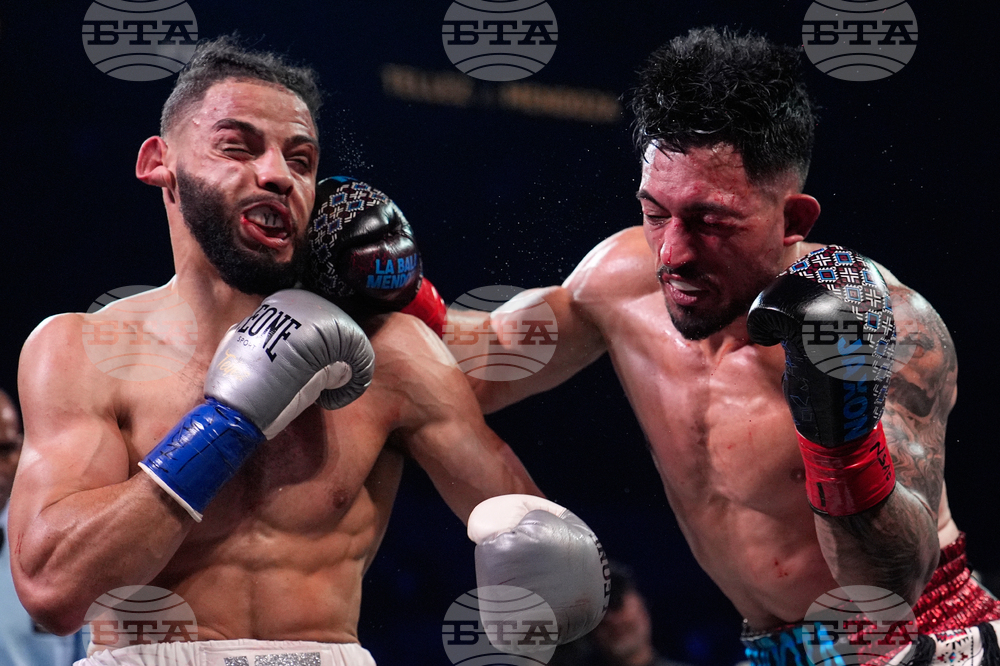 APTOPIX Tellez Mendoza Boxing