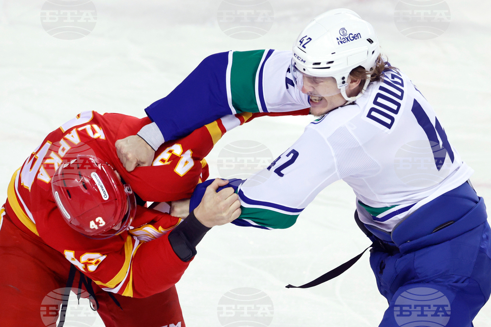 Canucks Flames Hockey