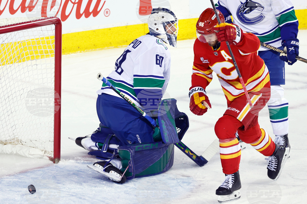 Canucks Flames Hockey