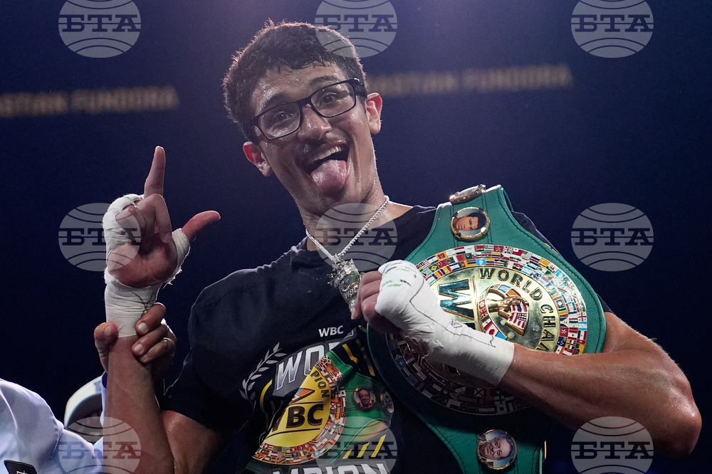 Fundora Thurman Boxing