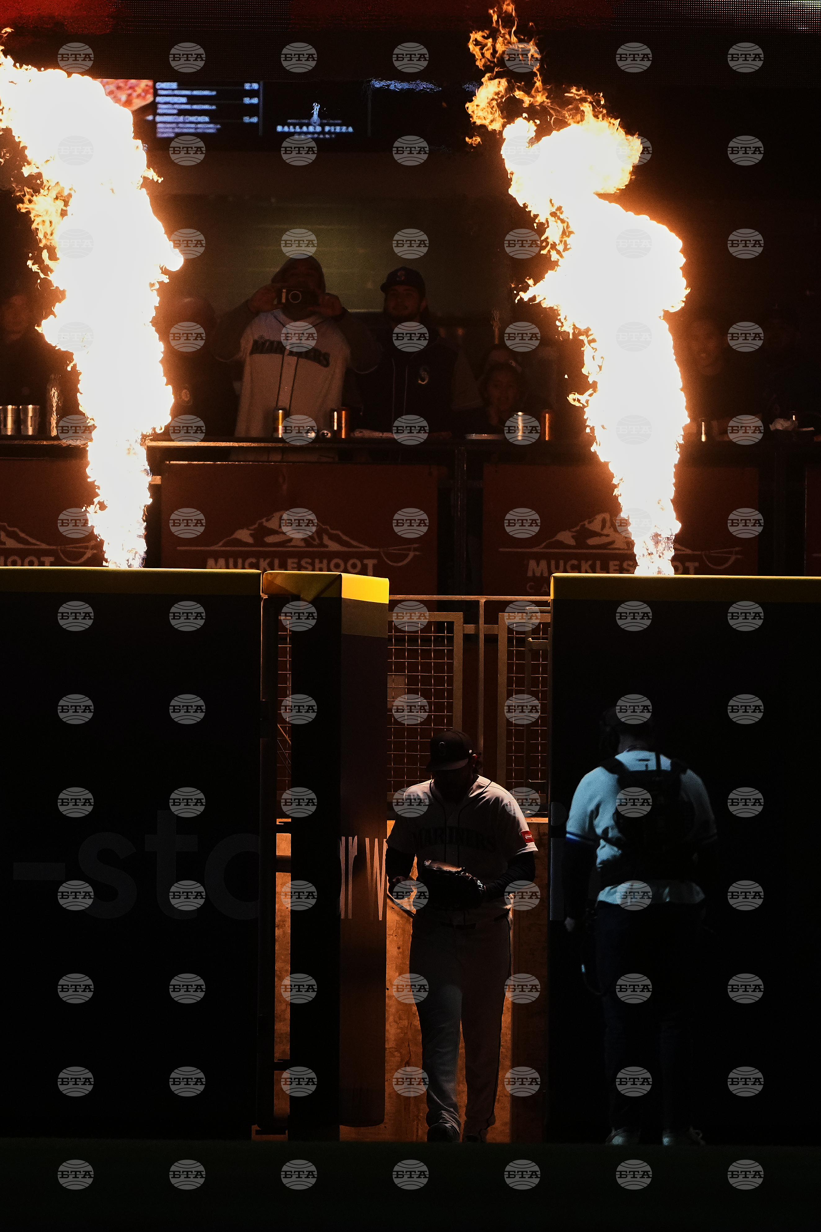 Guardians Mariners Baseball