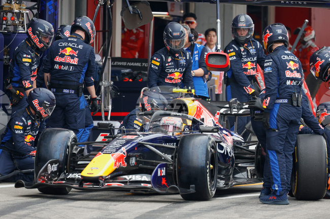 Ред Бул и Адидас са постигнали договорка за дългосрочно партньорство