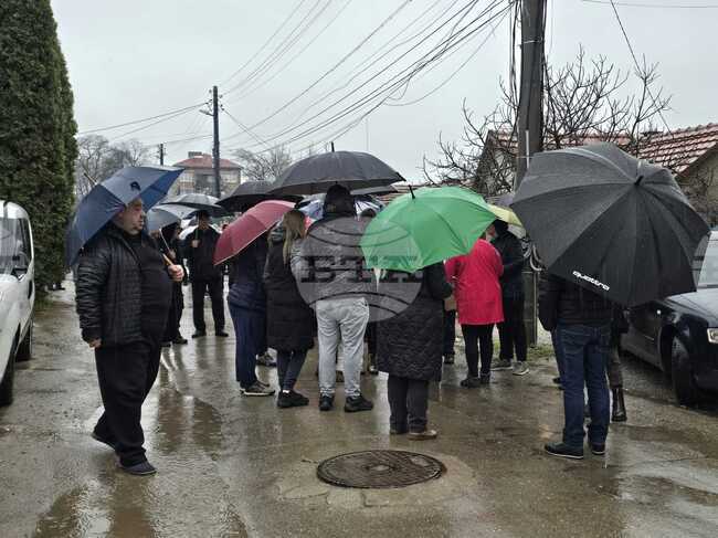 Добрич - жители - подписка - ремонт на улици