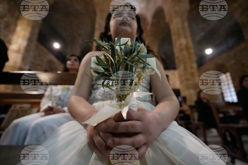 APTOPIX Lebanon Palm Sunday