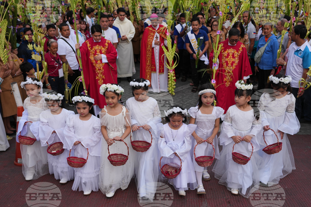 APTOPIX Philippines Palm Sunday
