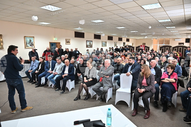 BSP Leader Zarkov: Trust in Party Is Returning by the Day