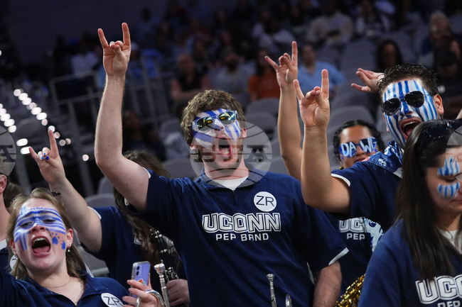 NCAA Notre Dame UConn Basketball