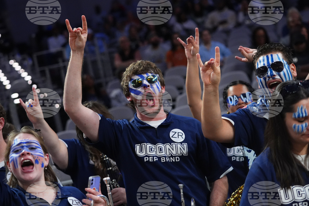 NCAA Notre Dame UConn Basketball