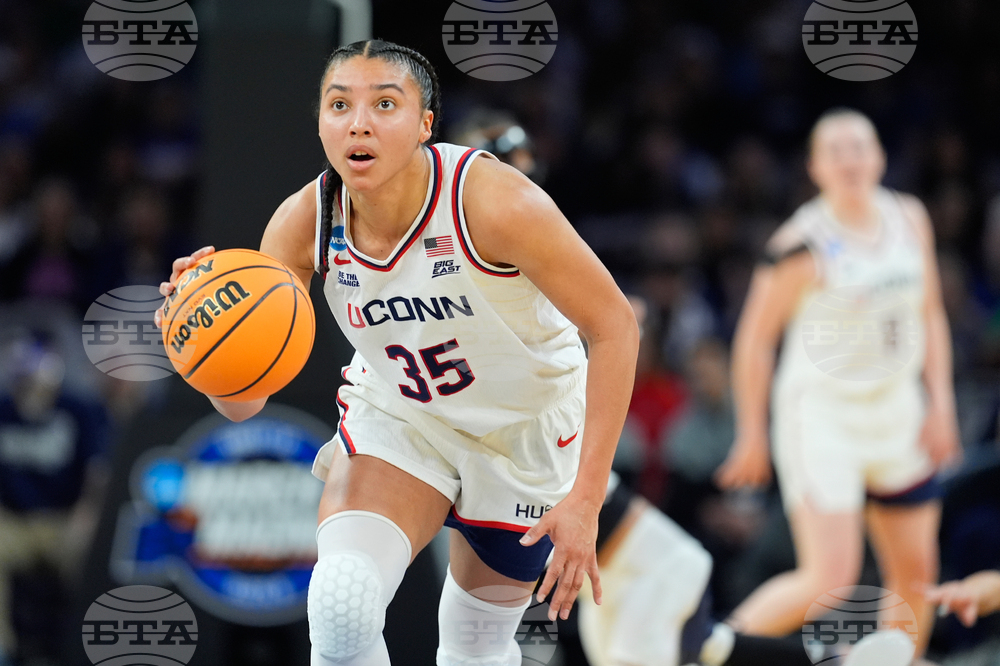 NCAA Notre Dame UConn Basketball