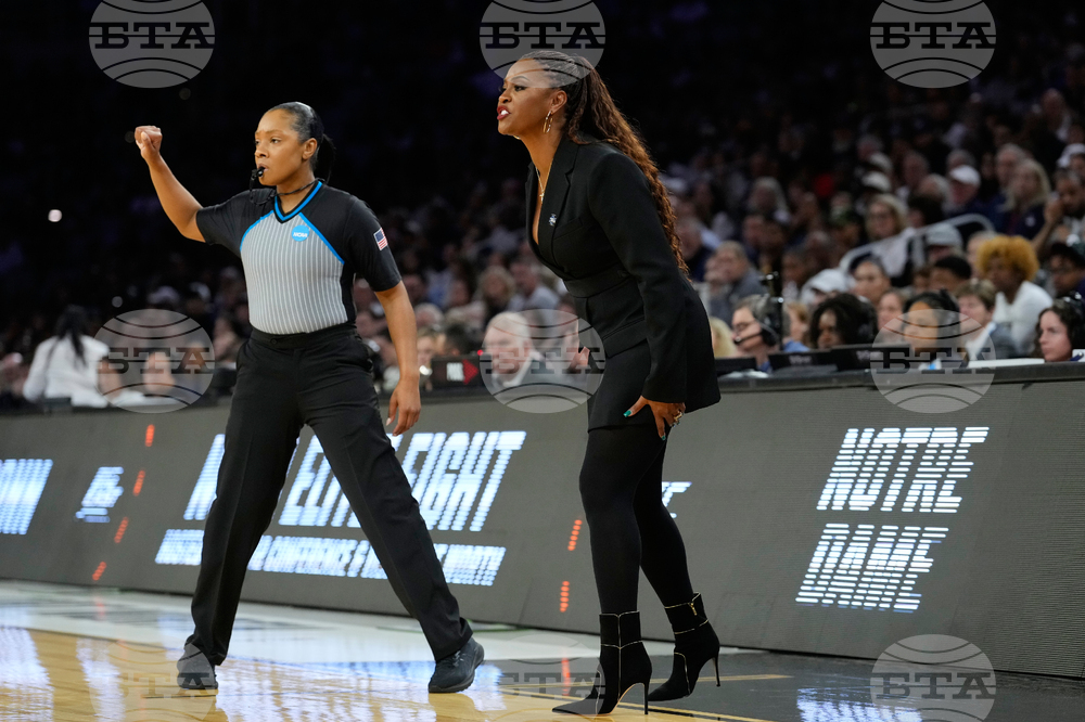 NCAA Notre Dame UConn Basketball