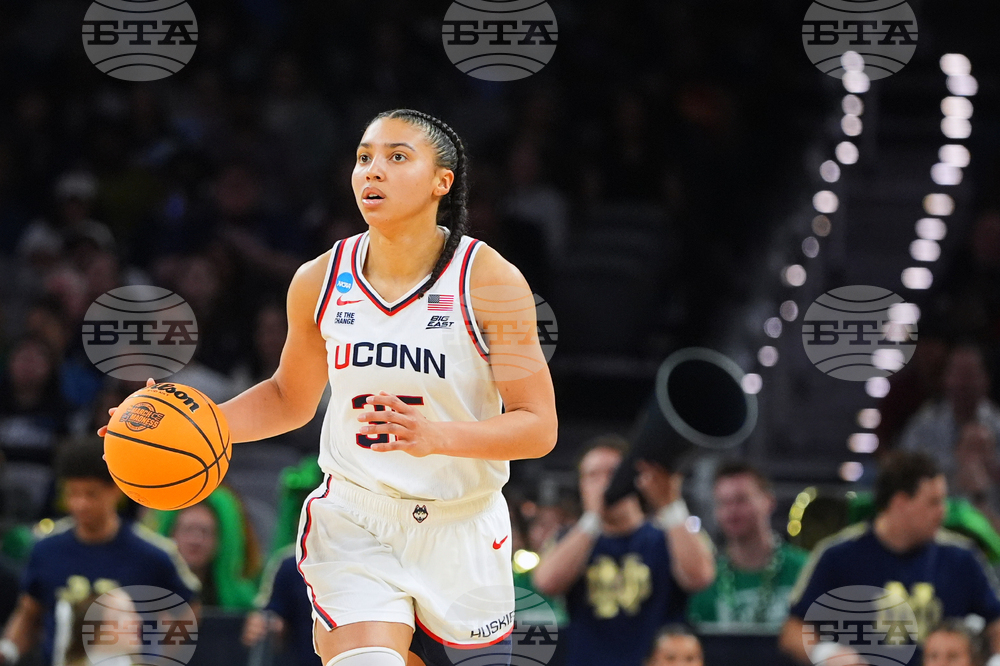 NCAA Notre Dame UConn Basketball