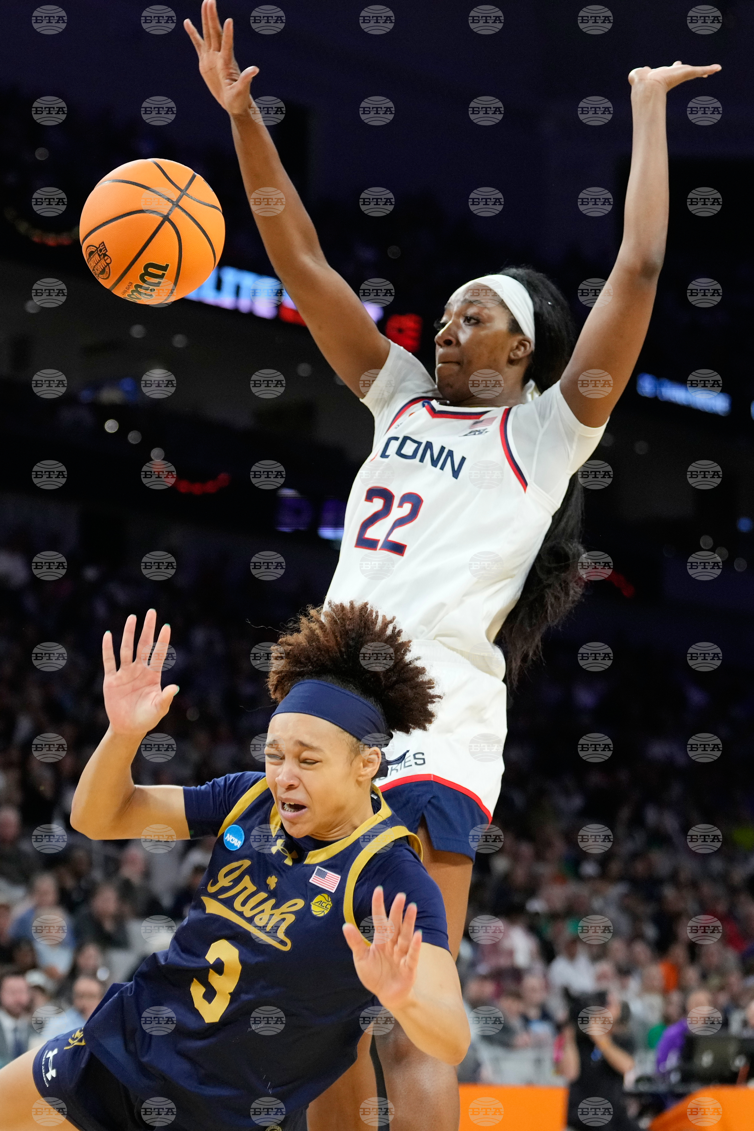 NCAA Notre Dame UConn Basketball