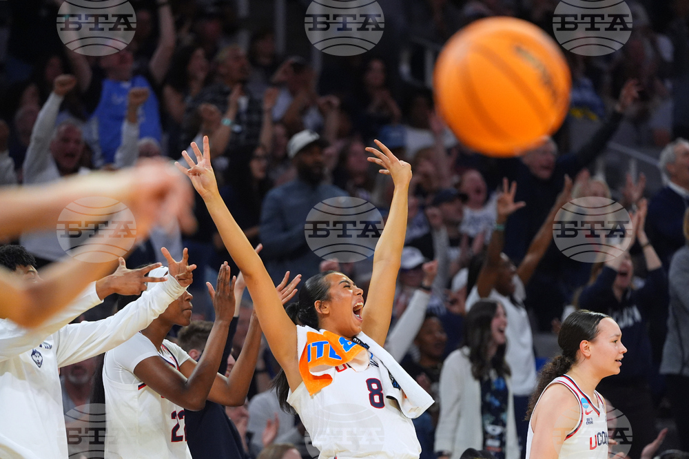 NCAA Notre Dame UConn Basketball