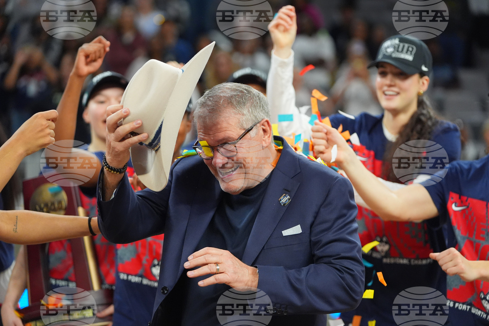 NCAA Notre Dame UConn Basketball