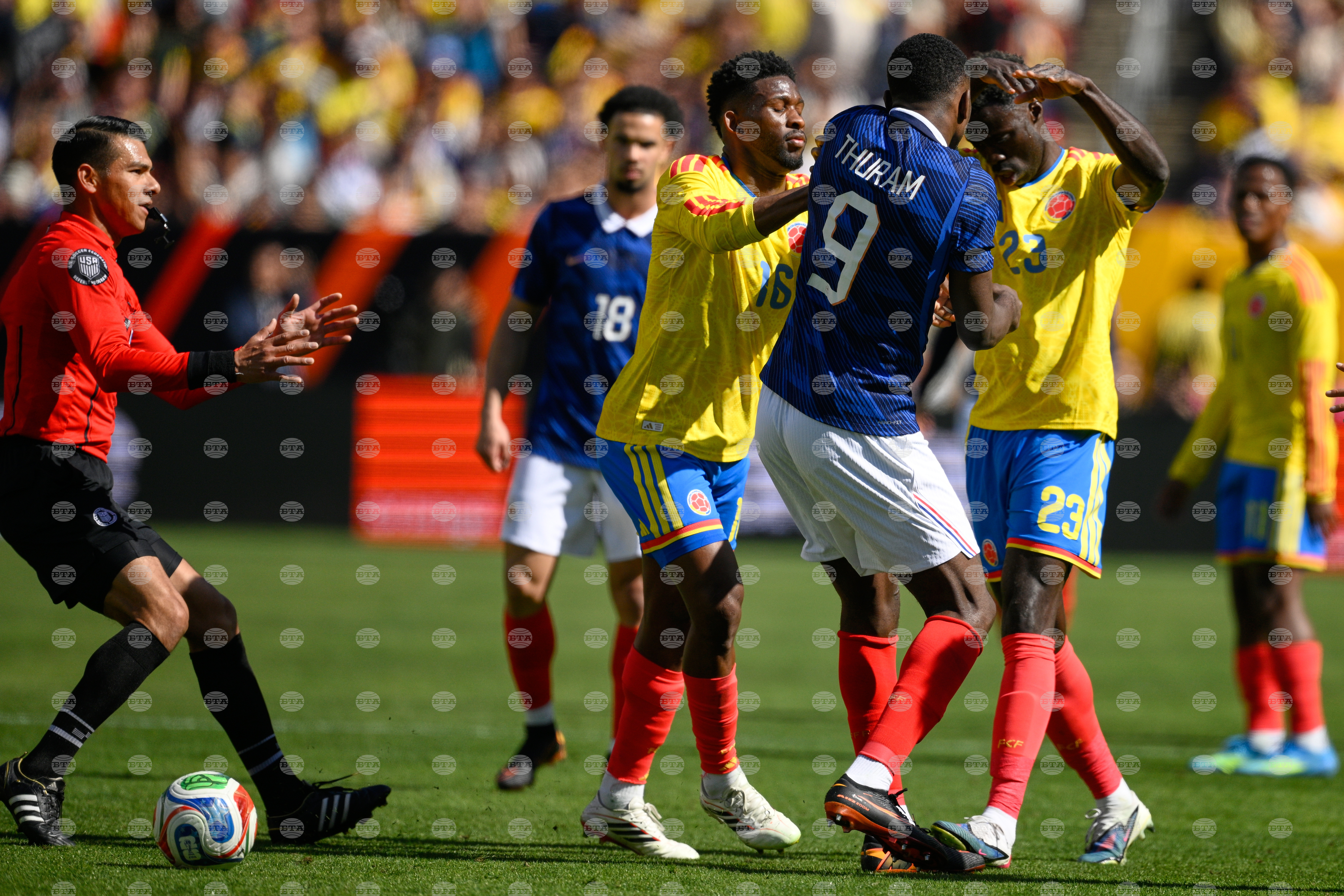 Дидие Дешан недоволства срещу грубата игра на Колумбия