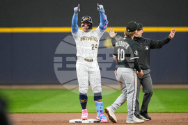 White Sox Brewers Baseball