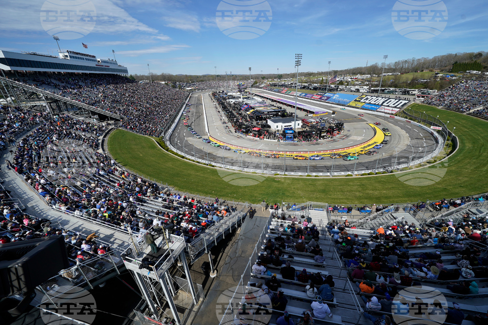 NASCAR Martinsville Auto Racing