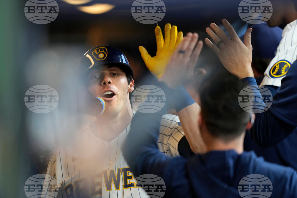 White Sox Brewers Baseball