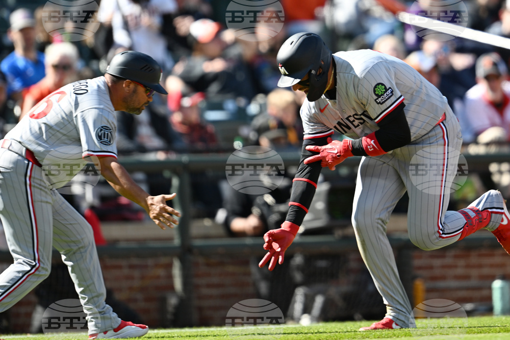 Twins Orioles Baseball