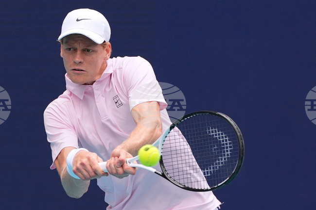 Яник Синер преодоля трудно втория кръг на турнира "Мастърс" в Мадрид, Бен Шелтън отпадна