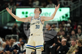 Clippers Bucks Basketball