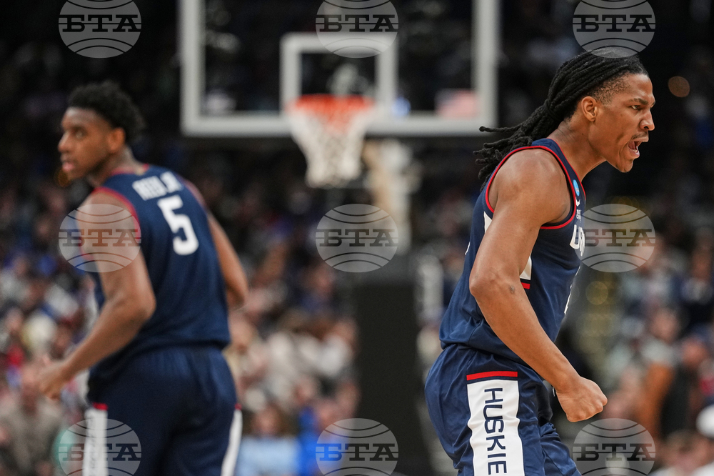 NCAA UConn Duke Basketball