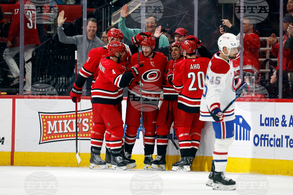 Canadiens Hurricanes Hockey