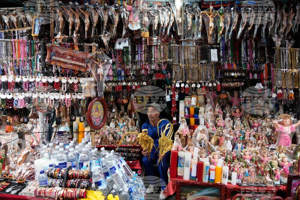 APTOPIX Colombia Palm Sunday