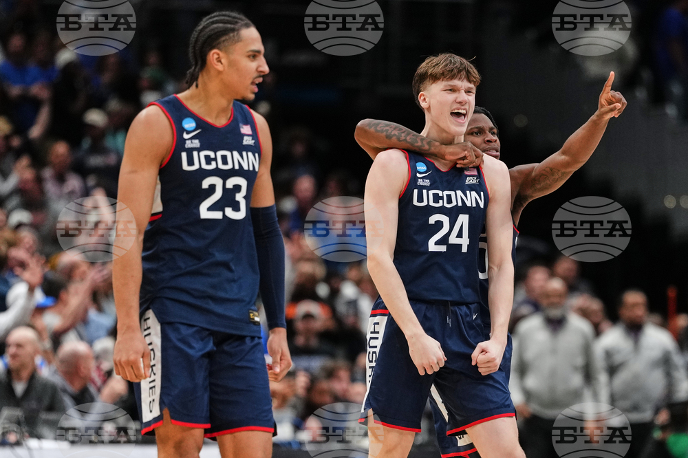 NCAA UConn Duke Basketball