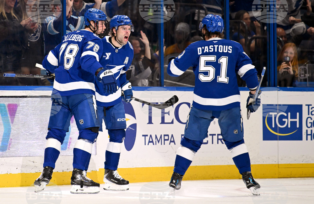 Predators Lightning Hockey